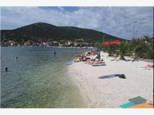 Ferienwohnung Riviera von Split und Trogir,BuchenCanariaAb 703 zl