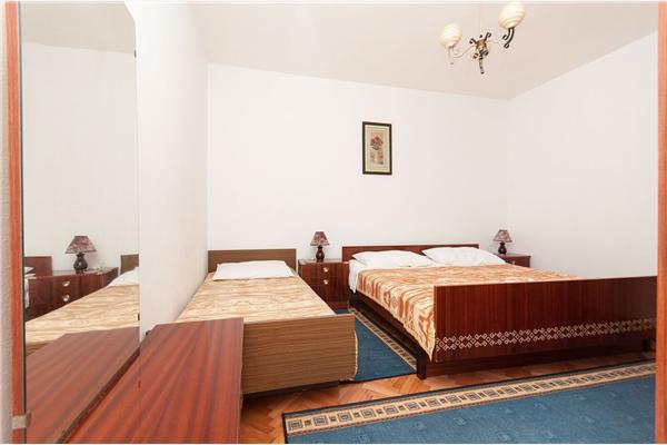 Apartment A1, for 6 persons