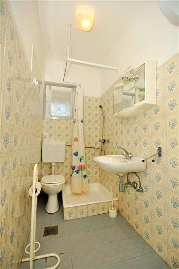 Apartment A2, for 8 persons