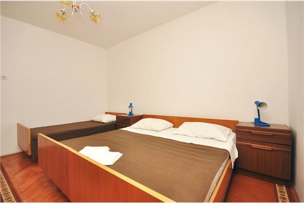 Apartment A2, for 8 persons