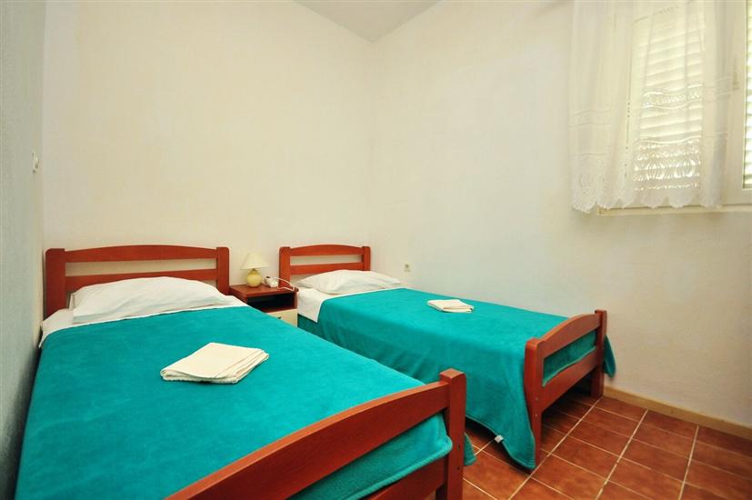 Apartment A3, for 6 persons