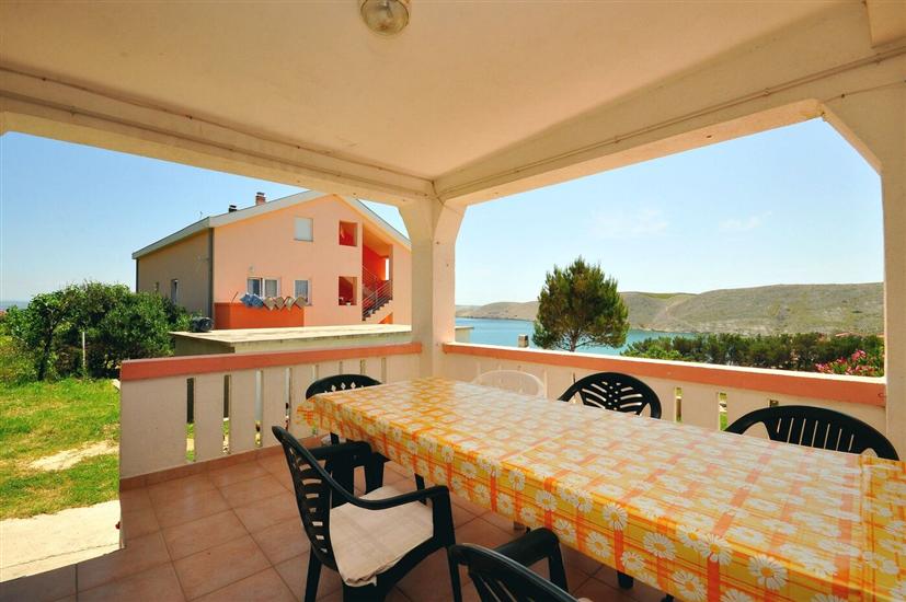 Apartment A3, for 6 persons