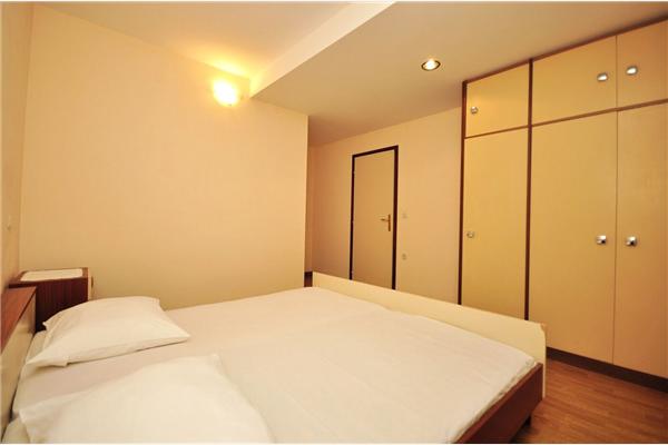 Apartment A4, for 4 persons