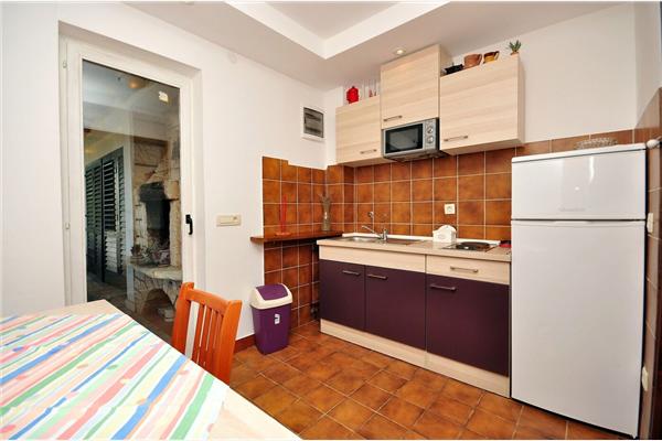 Apartment A5, for 5 persons