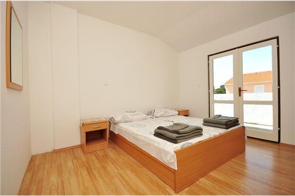 Apartment A2, for 8 persons