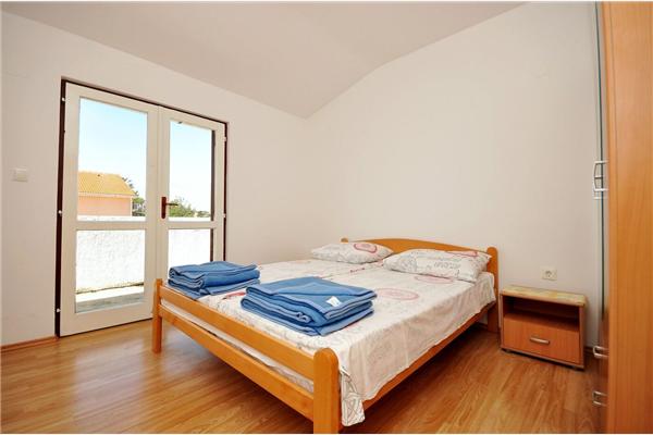 Apartment A2, for 8 persons
