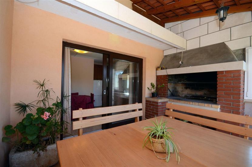 Apartment A1, for 5 persons