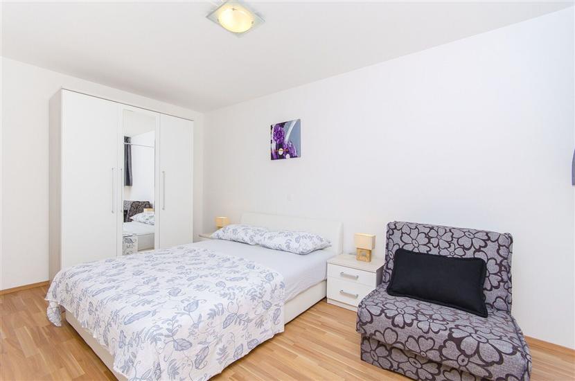 Apartment A3, for 6 persons