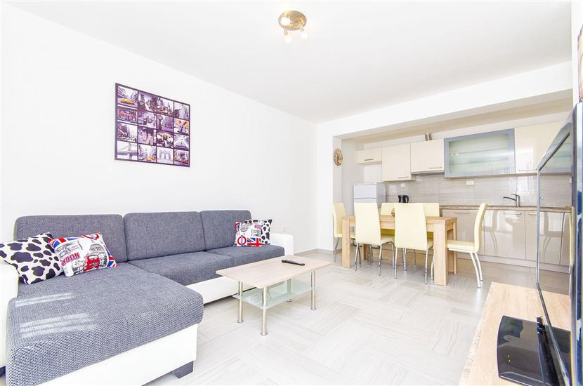 Apartment A3, for 6 persons