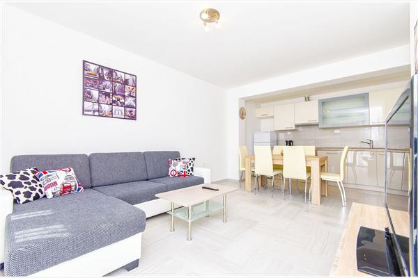 Apartment A3, for 6 persons