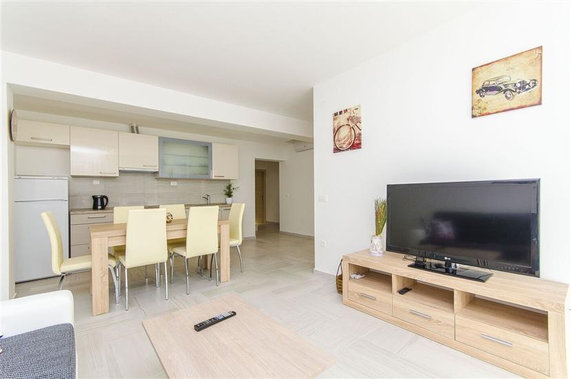 Apartment A3, for 6 persons