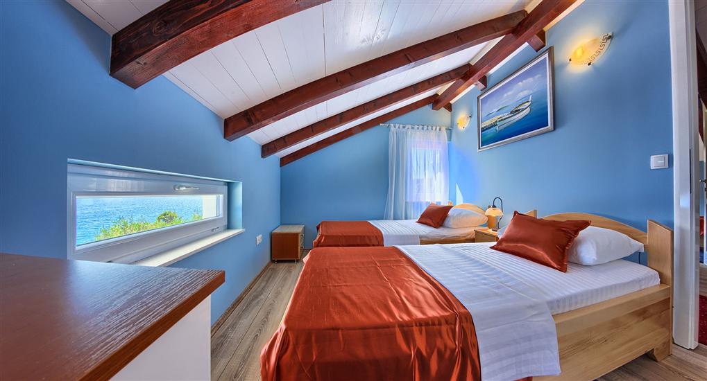 House K1, for 8 persons