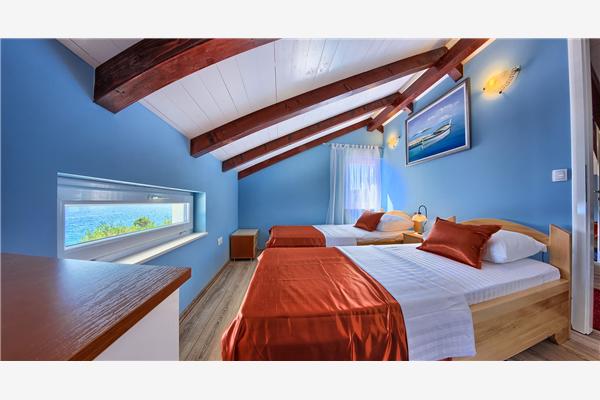 House K1, for 8 persons