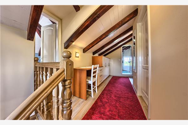 House K1, for 8 persons