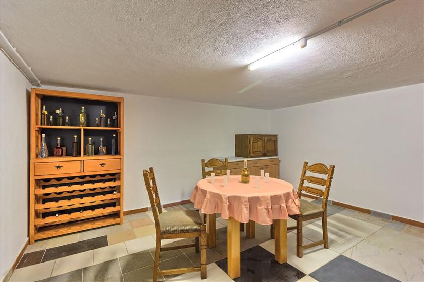 House K1, for 8 persons