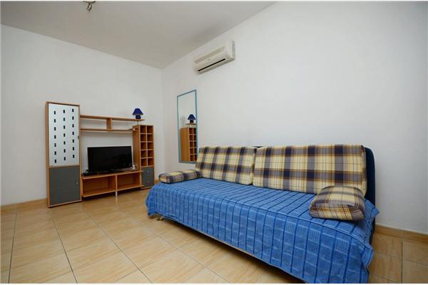 Apartment A4, for 4 persons