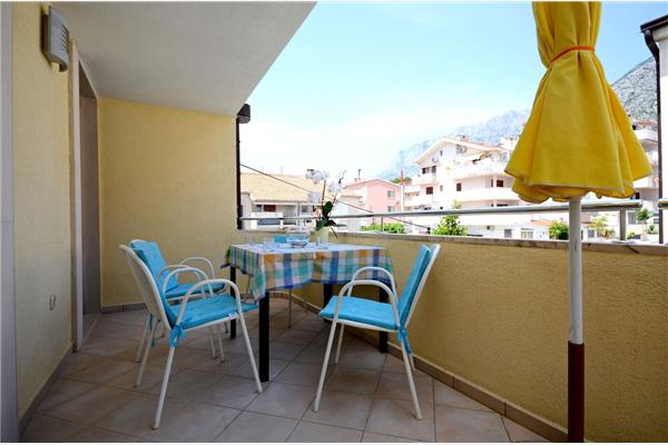 Apartment A4, for 4 persons