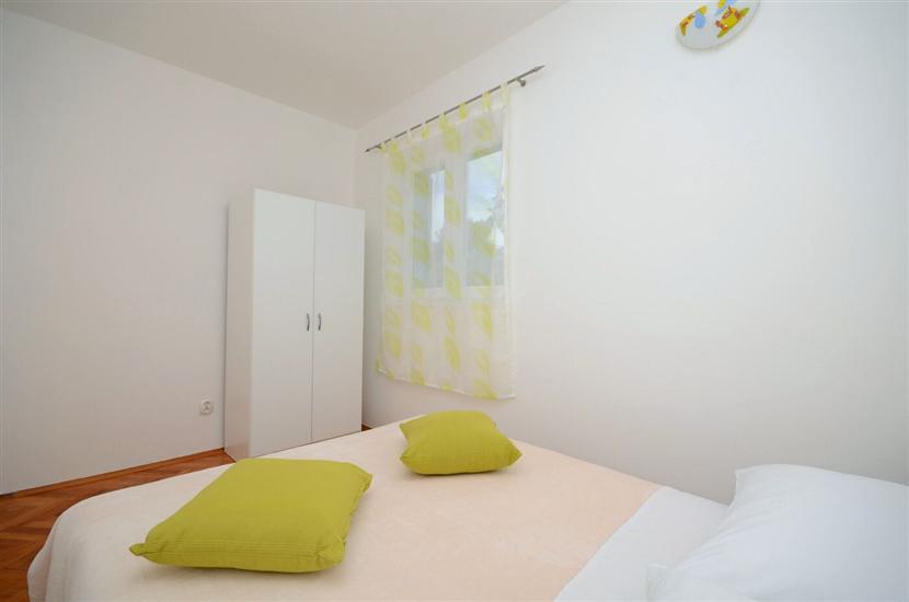Apartment A1, for 6 persons