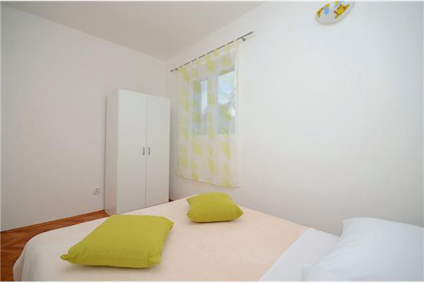 Apartment A1, for 6 persons