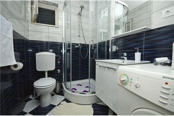 Apartment A1, for 6 persons