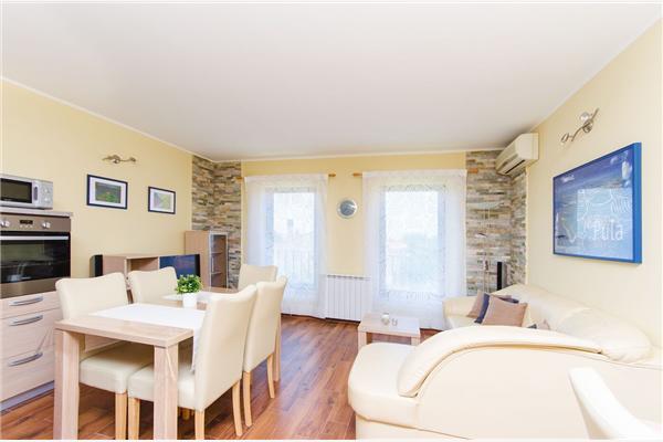 Apartment A2, for 5 persons