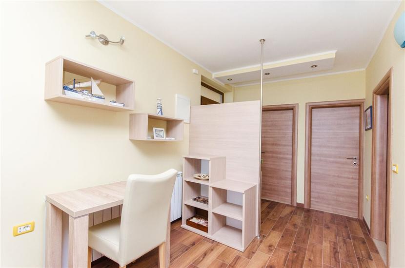 Apartment A2, for 5 persons