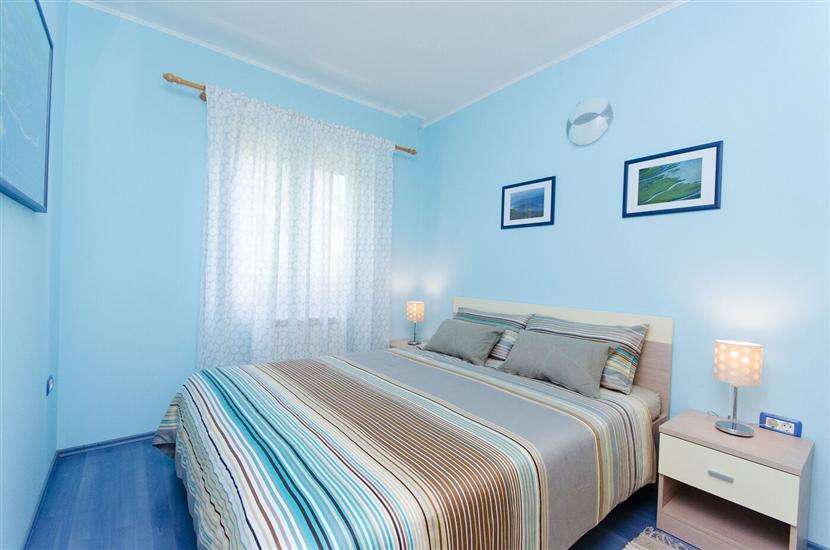 Apartment A2, for 5 persons