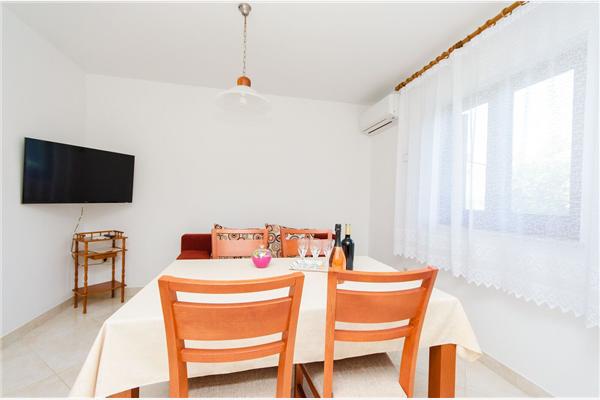 Apartment A1, for 4 persons
