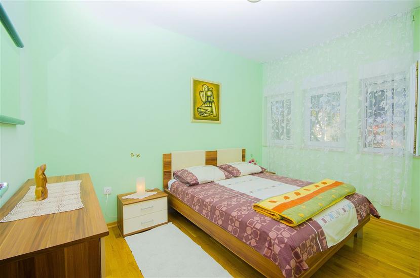 Apartment A1, for 6 persons