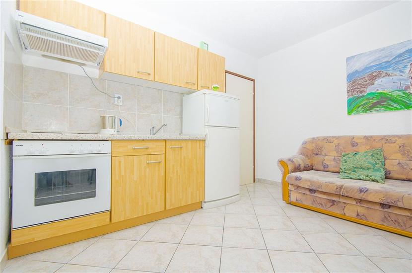 Apartment A4, for 3 persons