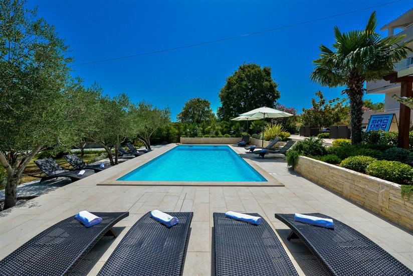 Apartments Villa Ana