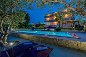 Apartment - Kukljica