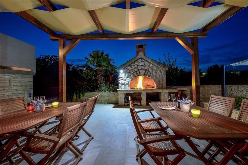 Apartments Villa Ana