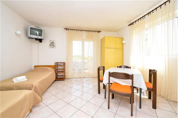 Apartment A1, for 4 persons