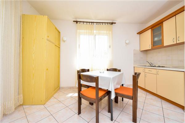Apartment A1, for 4 persons