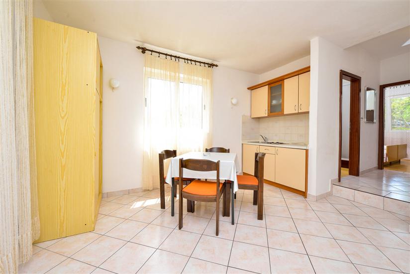 Apartment A2, for 4 persons