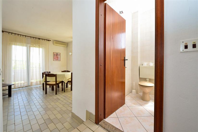 Apartment A4, for 4 persons