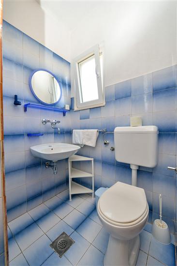 Apartment A6, for 4 persons