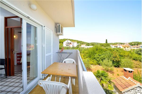 Apartment A6, for 4 persons