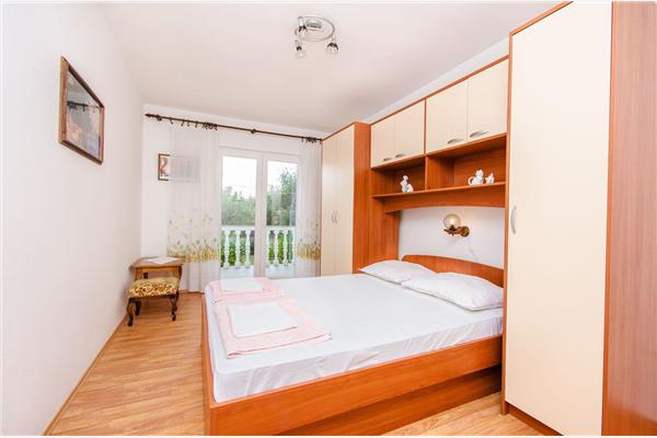 Apartment A1, for 6 persons