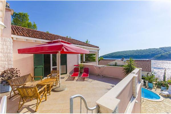 House K1, for 8 persons