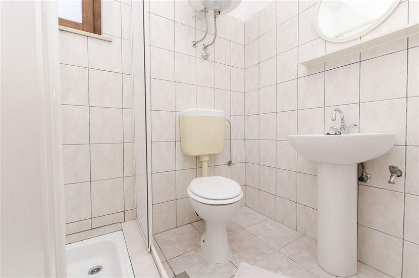 Apartment A3, for 5 persons