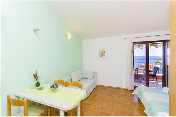 Apartment A2, for 3 persons