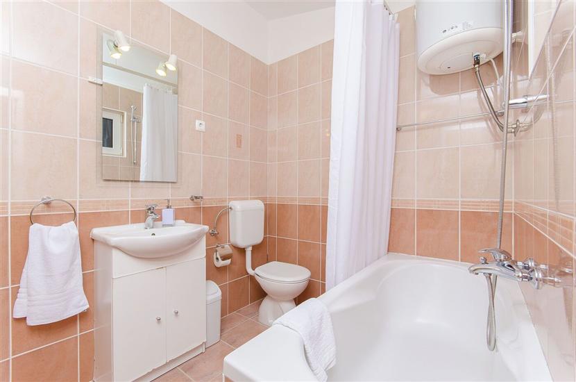 Apartment A3, for 4 persons