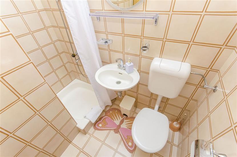 Apartment A6, for 2 persons