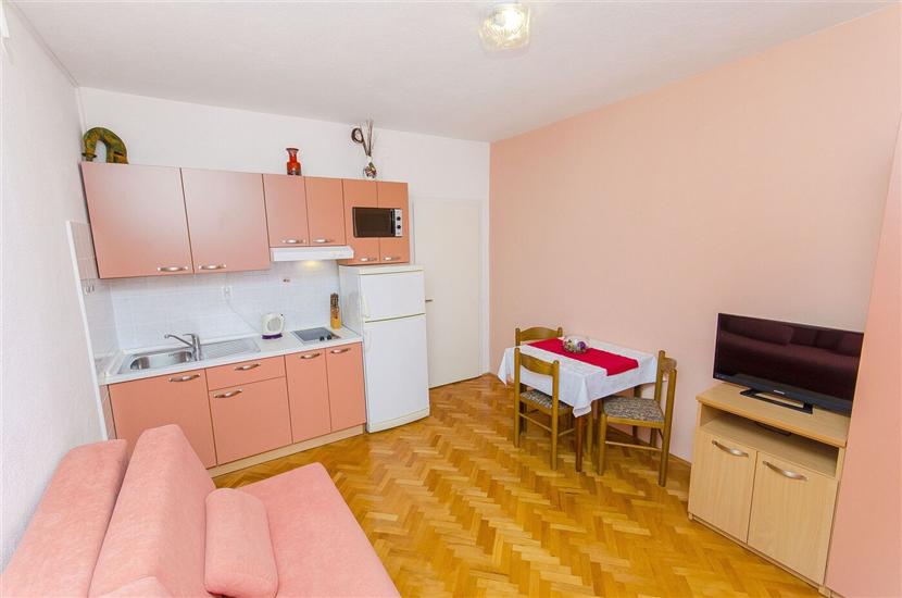 Apartment A5, for 4 persons