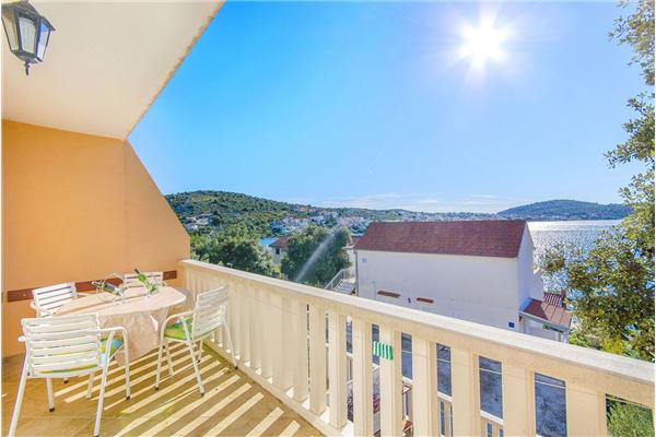 Apartment A1, for 3 persons