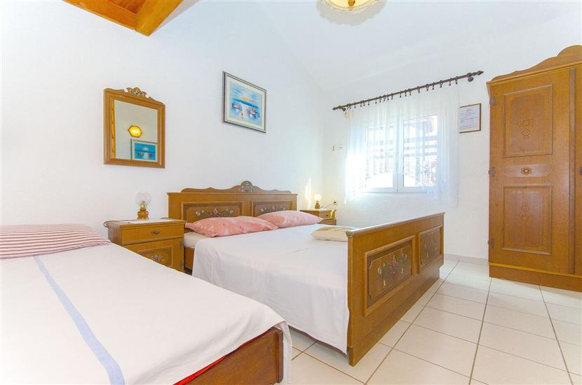 Apartment A4, for 3 persons