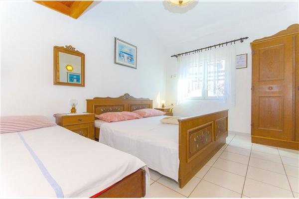 Apartment A4, for 3 persons