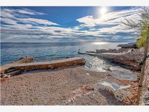 Ferienwohnungen Marija Ivan Dolac - Insel Hvar, Größe 60,00 m2, Luftlinie bis zum Meer 50 m, Entfernung vom Ortszentrum (Luftlinie) 30 m